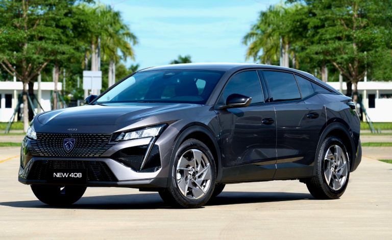 Comprehensive Comparison of Mazda CX-5 and Peugeot 408