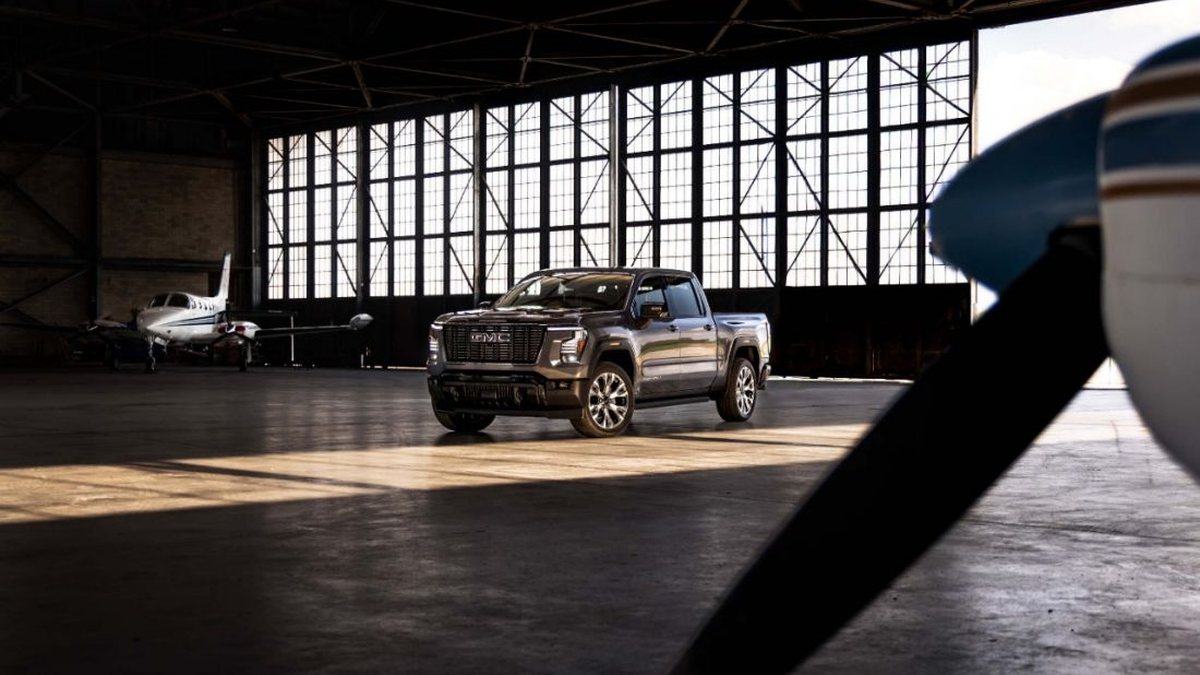 2027 GMC Sierra 1500 Denali Ultimate towing