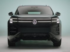 2027 Volkswagen Atlas: My Family SUV Luxury Check 2027 Volkswagen Atlas front three-quarter view