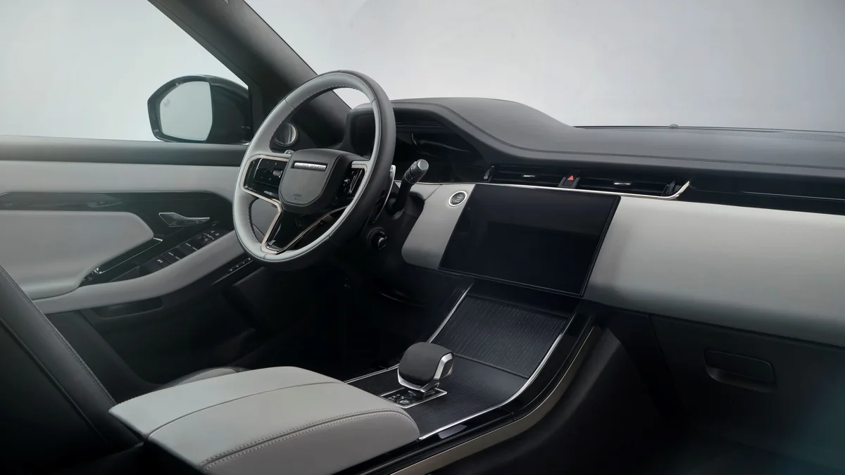 Range Rover Evoque interior official image