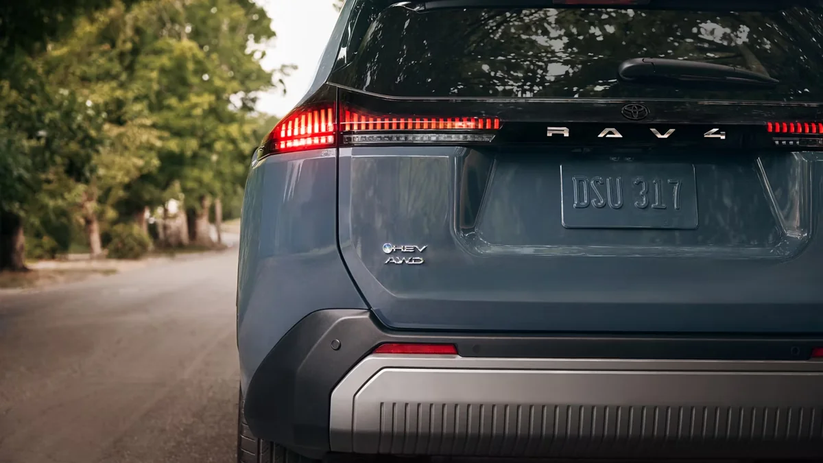 Toyota RAV4 Hybrid side exterior image