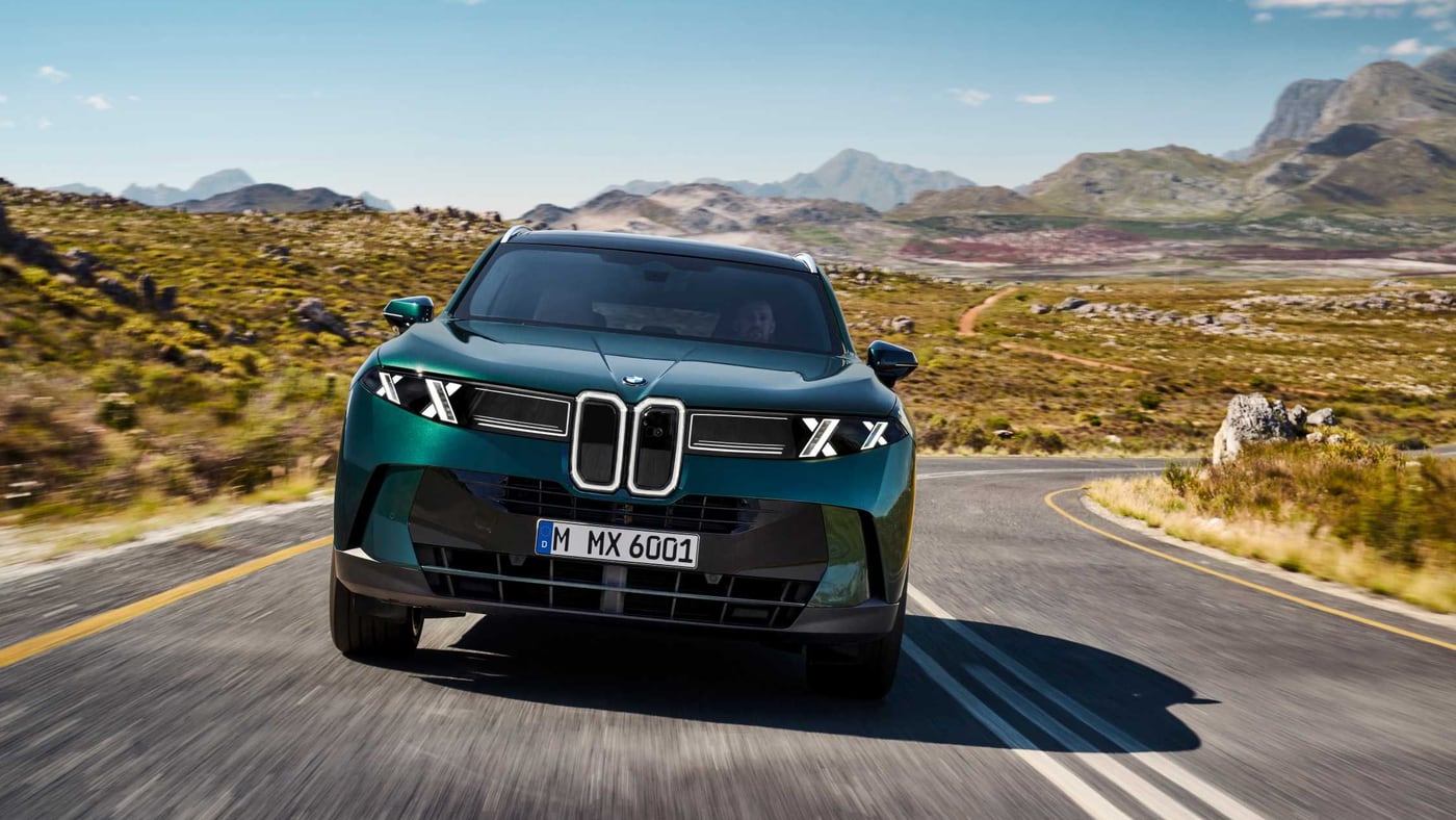 2027 BMW iX5 electric SUV side view