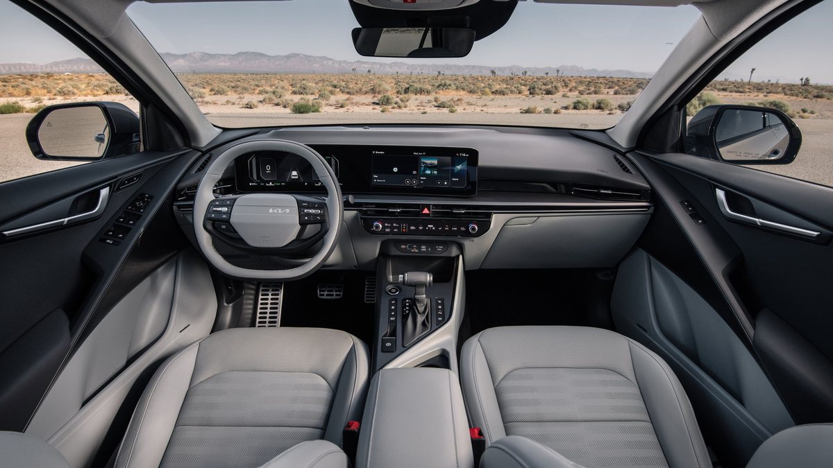 2027 Kia Niro Hybrid updated dashboard