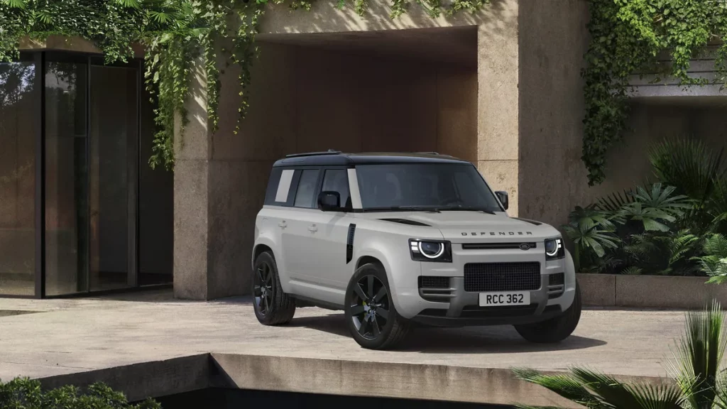 2027 Land Rover Defender Vertex: My Trim and Engine Check