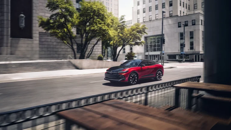 2027 Toyota Crown Hybrid: Which Trim Is Actually Worth the Money?