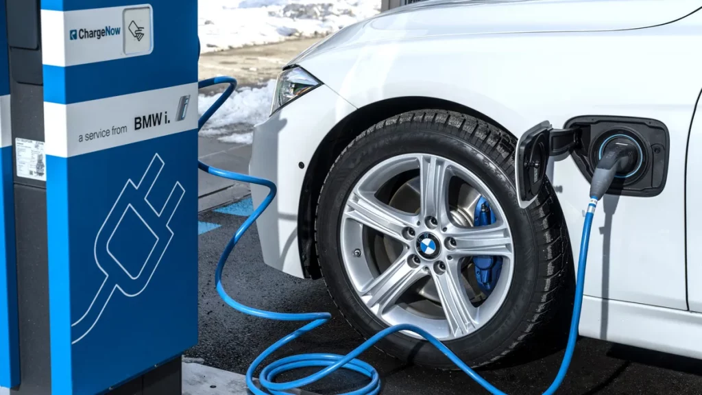 BMW 330e, 530e and 740Le Fire Recall: My Owner Guide