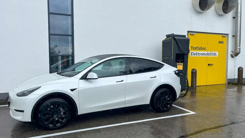 Tesla Model Y After 87,000 Miles: My Battery and Charging Check